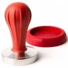 Cafelat Pillar Koffietamper Met Tamperhouder ø 58 Mm Rood -Thee En Koffie 4897028571997 mi1 pd1500x1500 1
